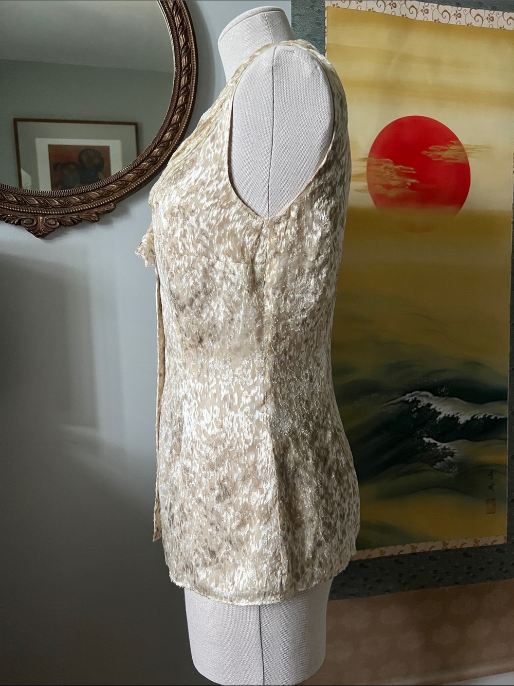 Anne Klein Cream silk Sleeveless Crushed Velvet Button-Front Blouse - Picture 2 of 6